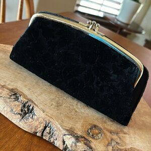 Vintage Embossed Velour (Velvet) Kiss Lock Clutch